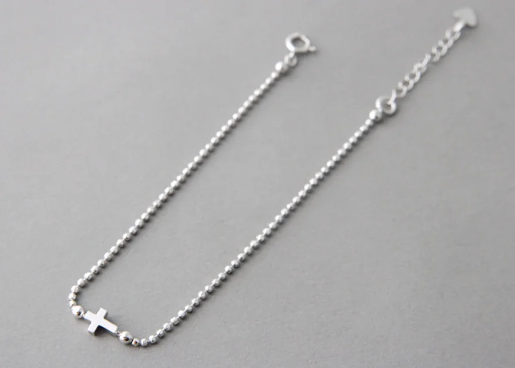 Sterling Silver Side cross necklace