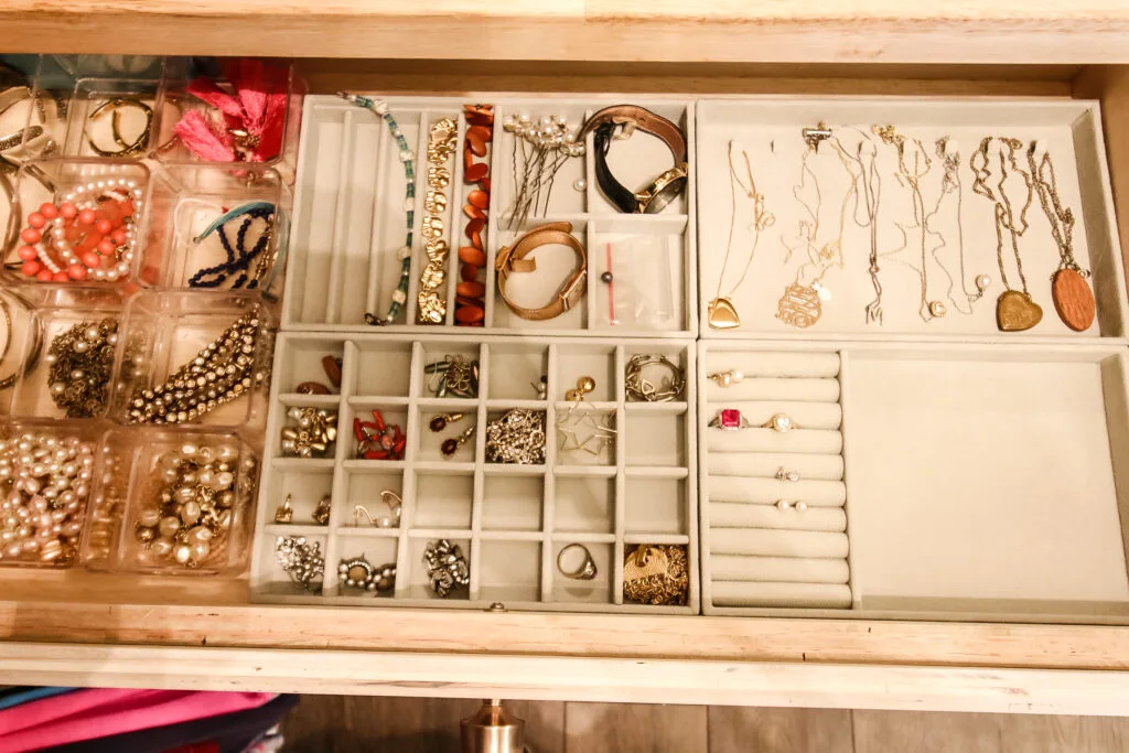 Storage of Jewelry